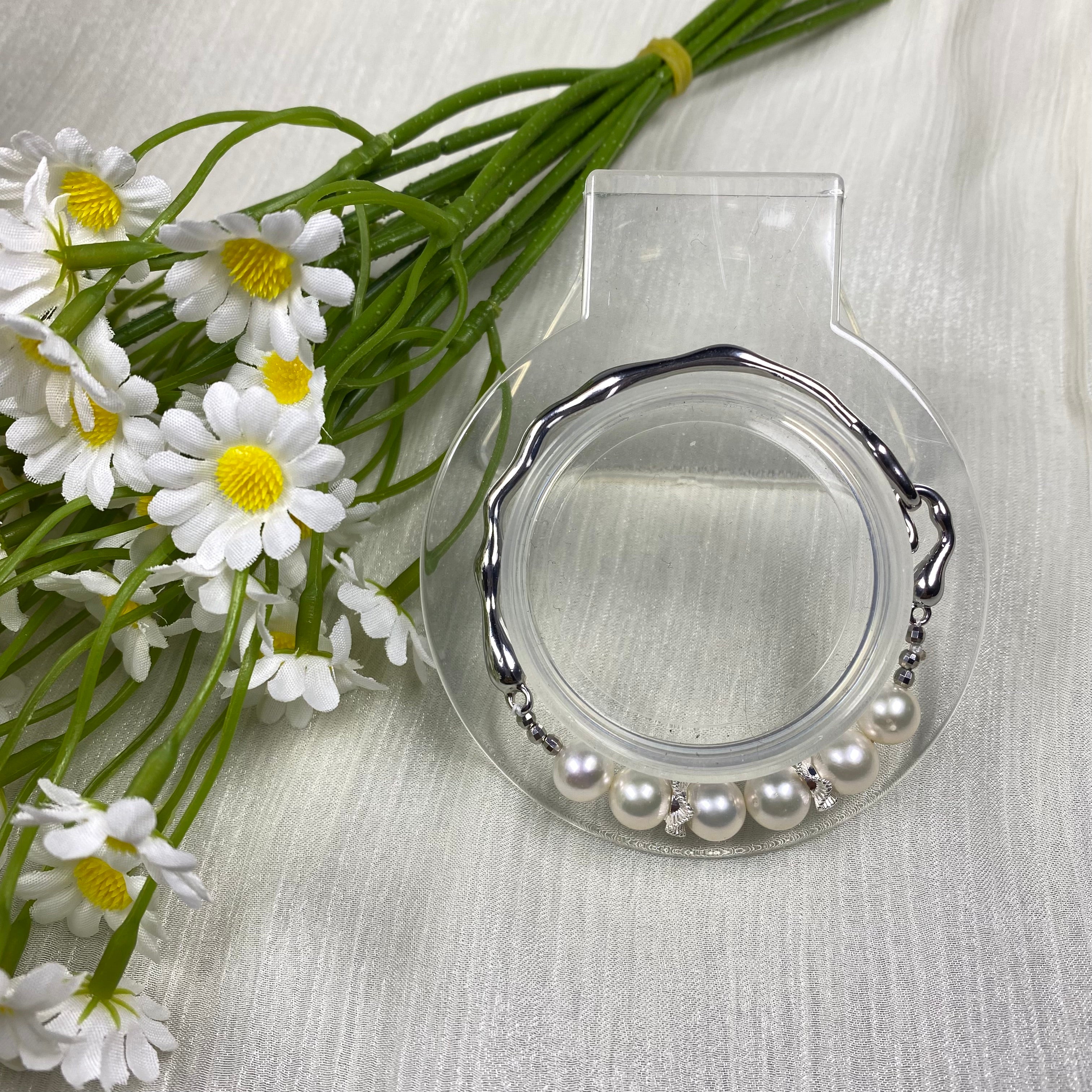 Branches Shape with 7.5-8.0mm White Freshwater Pearl Bracelet - AAA Quality-handmade pearl bracelet-S925 Silver clasps - Wedding gift Immagine principale del prodotto