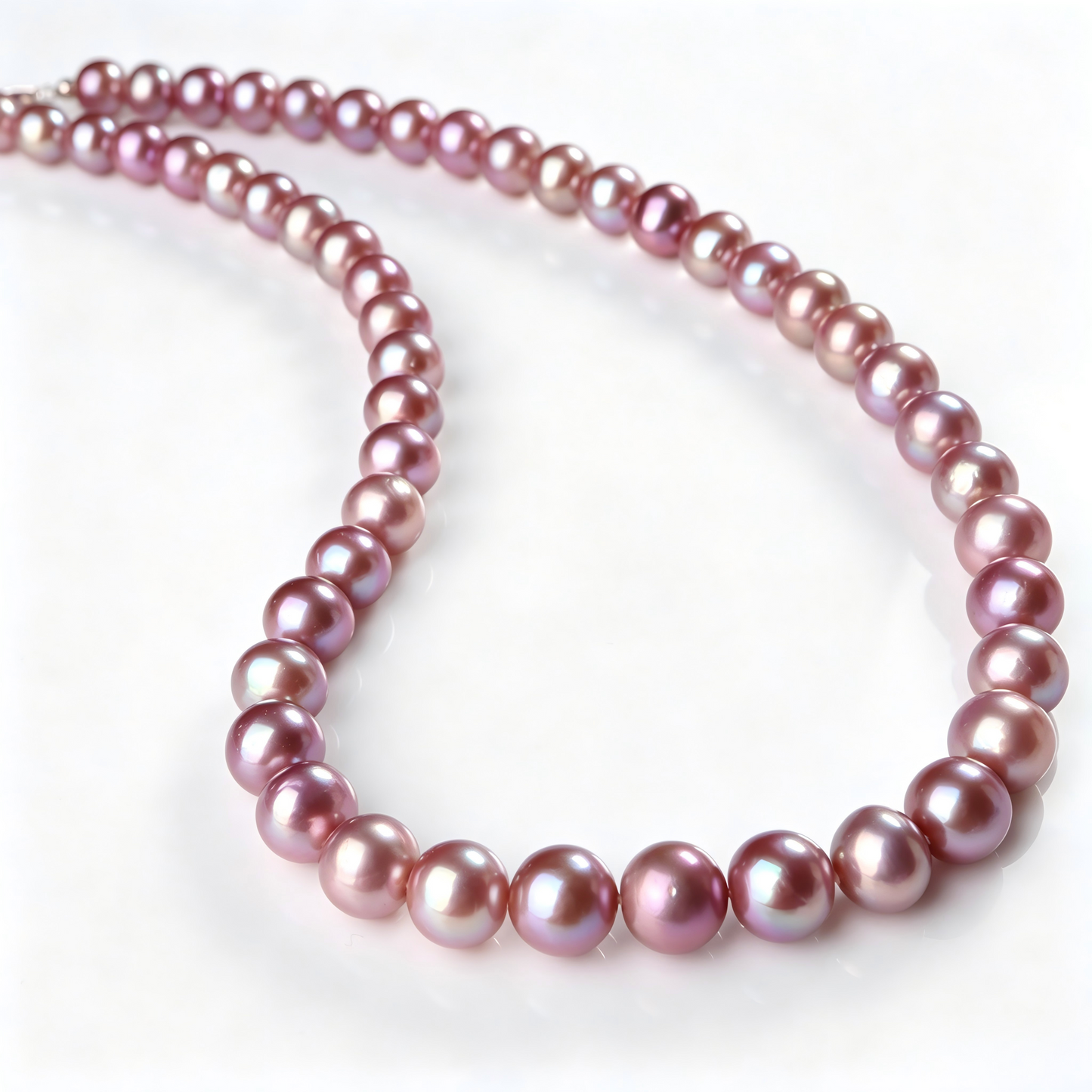 No AI fake images, no heavy retouching! Every picture is taken from real products. Natural pearls have their own unique features, while our real shots clearly display the standard quality of this grade, so you can shop with confidence.