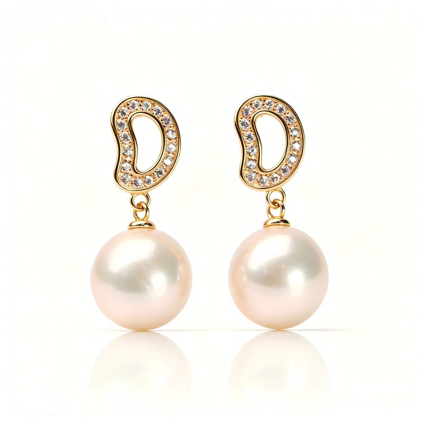No AI fake images, no heavy retouching! Every picture is taken from real products. Natural pearls have their own unique features, while our real shots clearly display the standard quality of this grade, so you can shop with confidence.