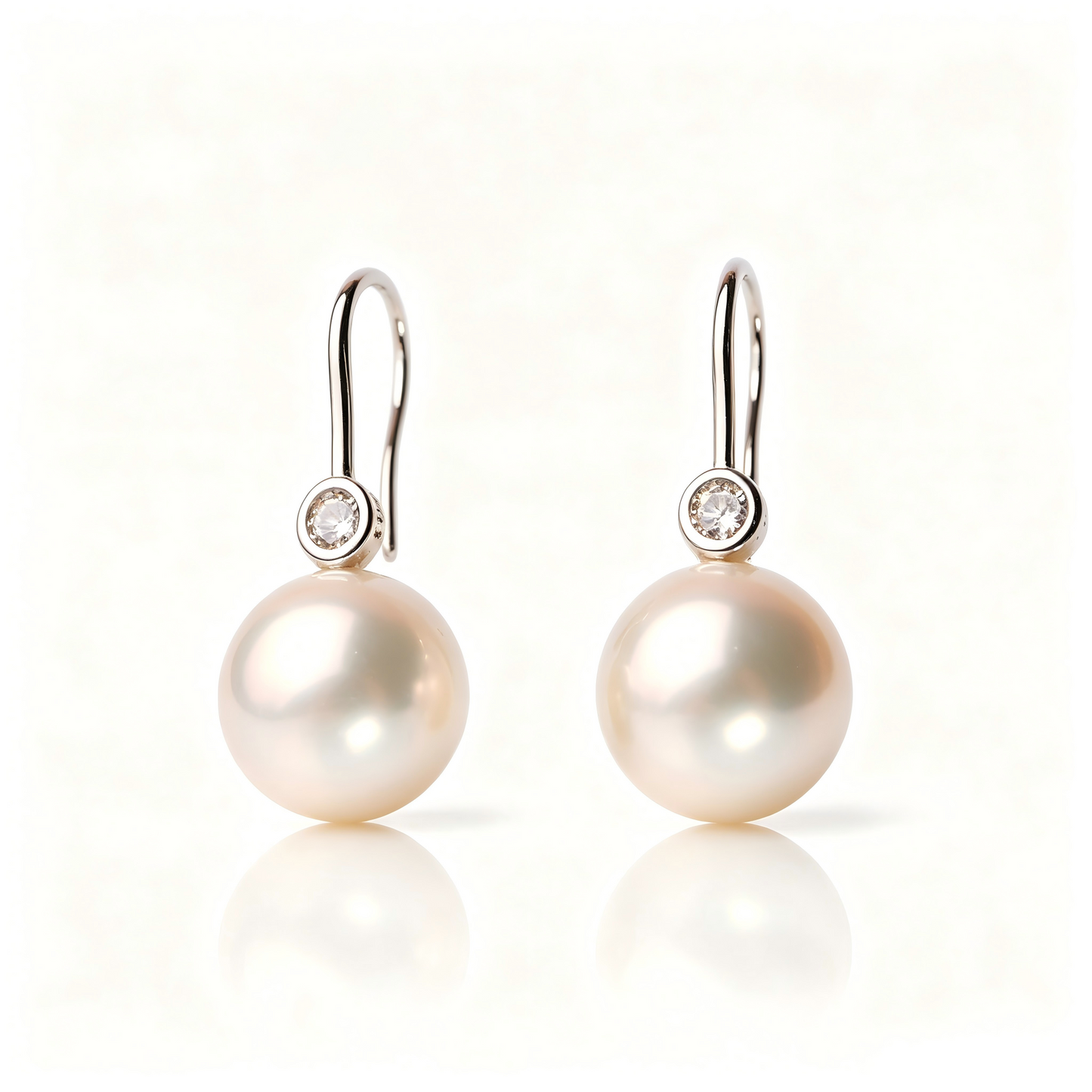 No AI fake images, no heavy retouching! Every picture is taken from real products. Natural pearls have their own unique features, while our real shots clearly display the standard quality of this grade, so you can shop with confidence.