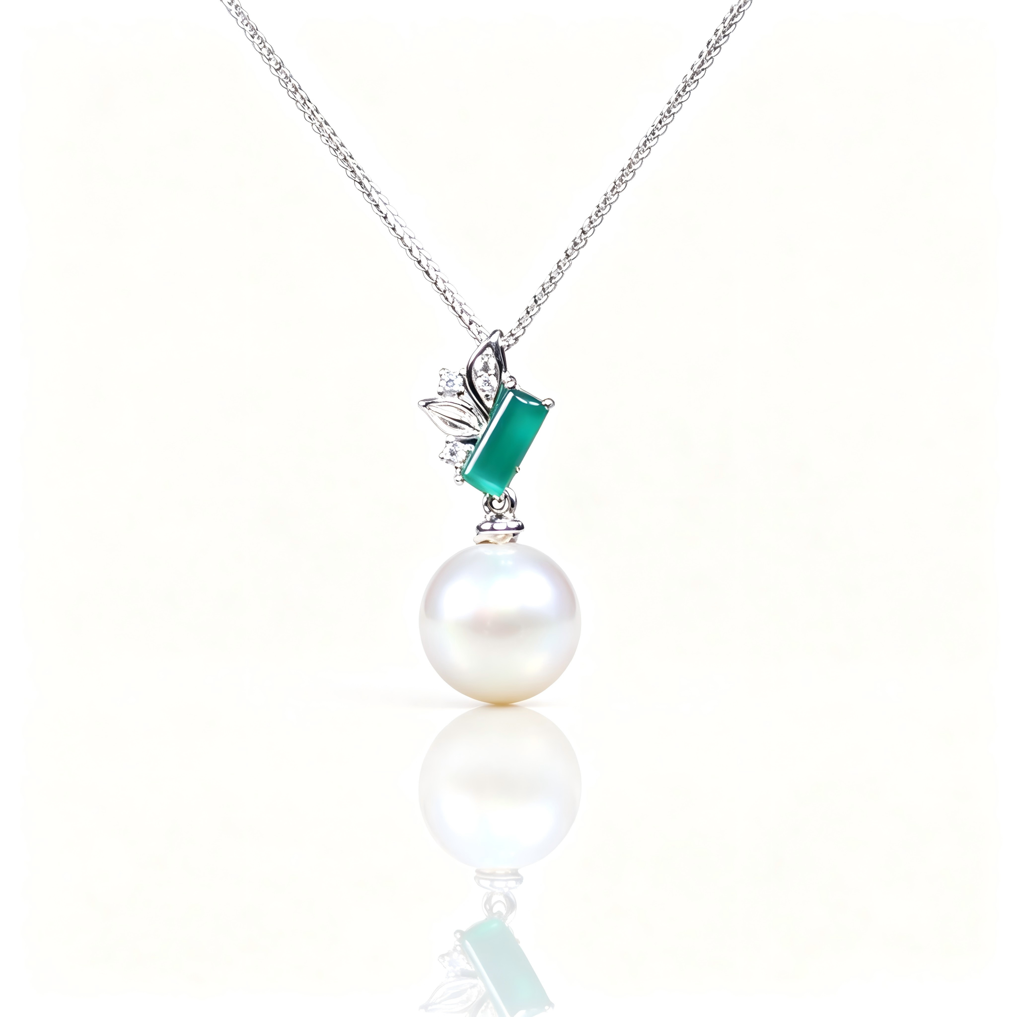 AAAAA Freshwater Pearl Pendant, S925 Sterling Silver adjustable Chain, Emerald Pearl Pendant Main image
