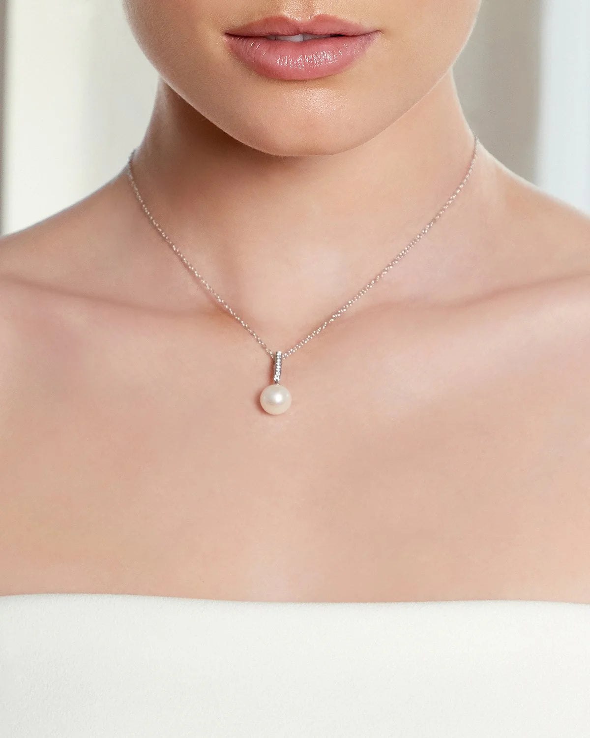 11mm AAA Round Edison Freshwater Pearl Pendant Necklace Dangling Diamond Pendant